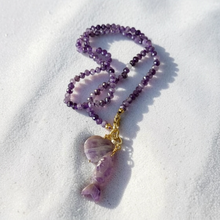 Load image into Gallery viewer, Heart of the Sea necklace