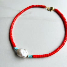 Load image into Gallery viewer, Pearl Center necklace