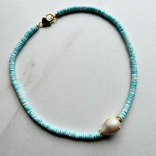 Load image into Gallery viewer, Pearl Center necklace
