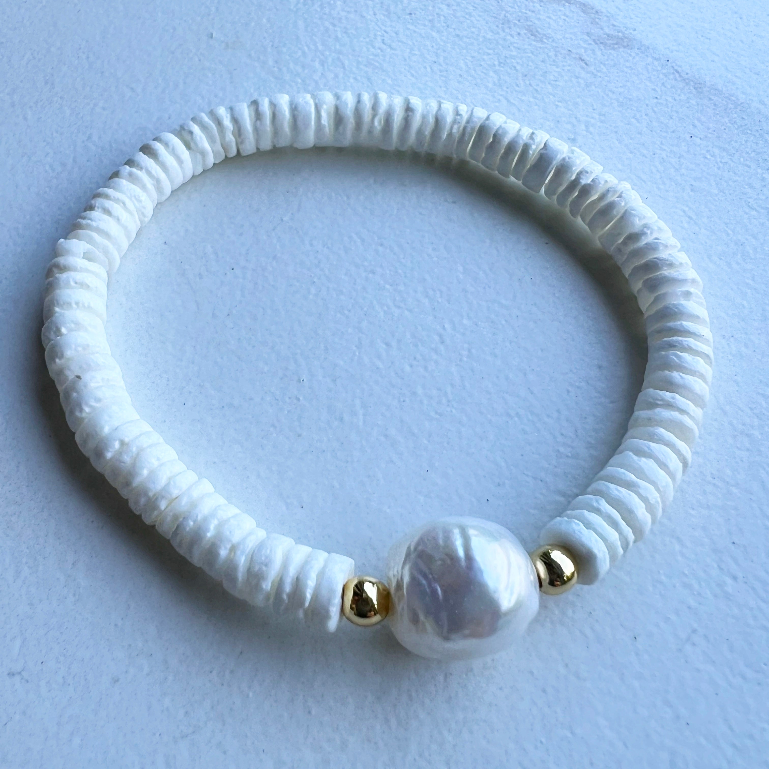 Gem in the middle bracelet – Amanda Cooley Designs
