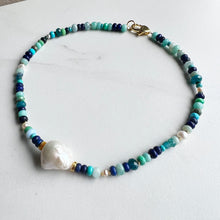 Load image into Gallery viewer, Pearl Center necklace
