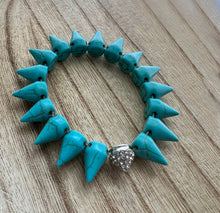 Load image into Gallery viewer, Small Howlite Spikes with Rhinestone Spike bracelet