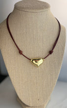 Load image into Gallery viewer, Aura Heart necklace
