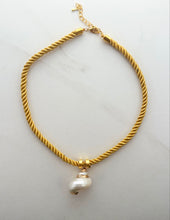Load image into Gallery viewer, Fisherman’s Necklace
