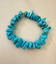 Load image into Gallery viewer, Turquoise Chip bracelet
