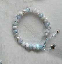 Load image into Gallery viewer, Macrame knotted bracelets
