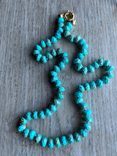 Load image into Gallery viewer, Chunky Turquoise necklace
